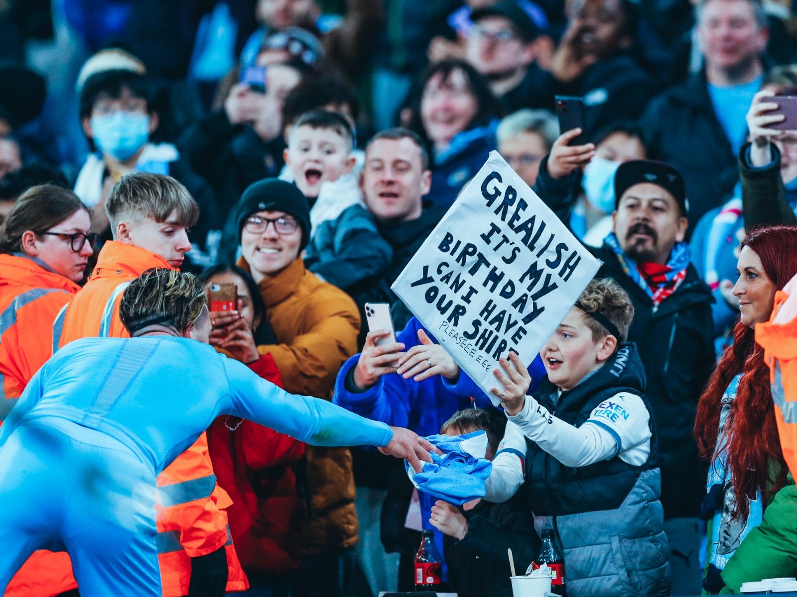 的持球人连 的持球人连